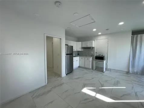 3403 SW 150 Court Miami FL 33185