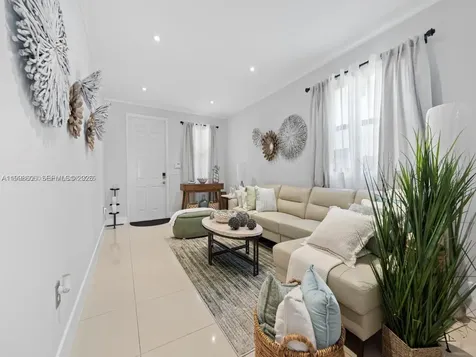 8781 NW 98th Court Doral FL 33178