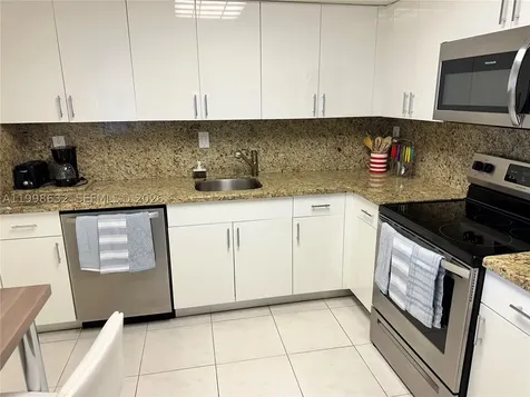 3530 Mystic Pointe Drive Aventura FL 33180