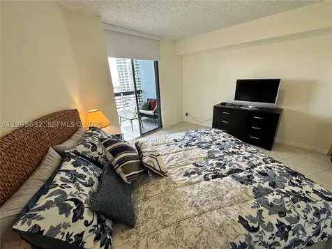 3530 Mystic Pointe Drive Aventura FL 33180