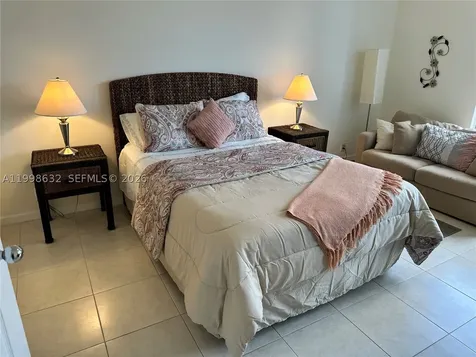 3530 Mystic Pointe Drive Aventura FL 33180