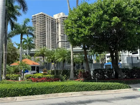 3530 Mystic Pointe Drive Aventura FL 33180
