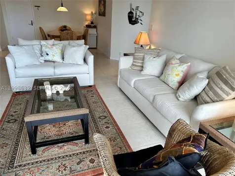 3530 Mystic Pointe Drive Aventura FL 33180