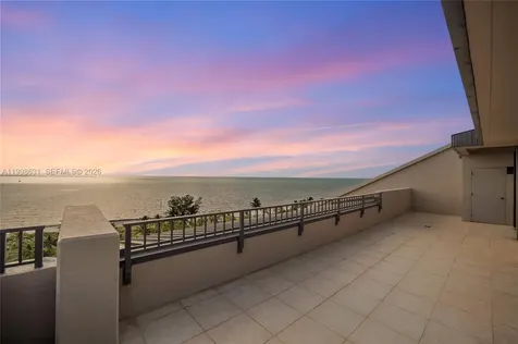 251 Crandon Boulevard Key Biscayne FL 33149