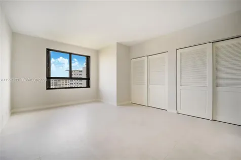 251 Crandon Boulevard Key Biscayne FL 33149