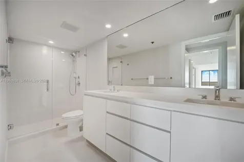251 Crandon Boulevard Key Biscayne FL 33149