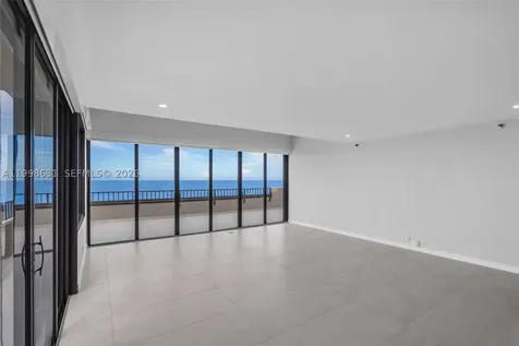 251 Crandon Boulevard Key Biscayne FL 33149