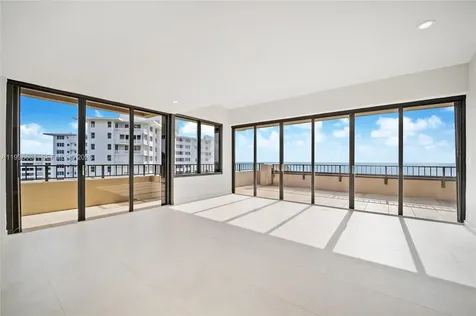 251 Crandon Boulevard Key Biscayne FL 33149