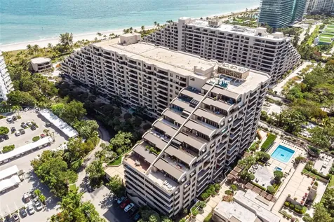 251 Crandon Boulevard Key Biscayne FL 33149