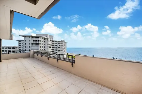 251 Crandon Boulevard Key Biscayne FL 33149