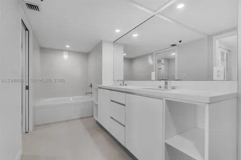 251 Crandon Boulevard Key Biscayne FL 33149