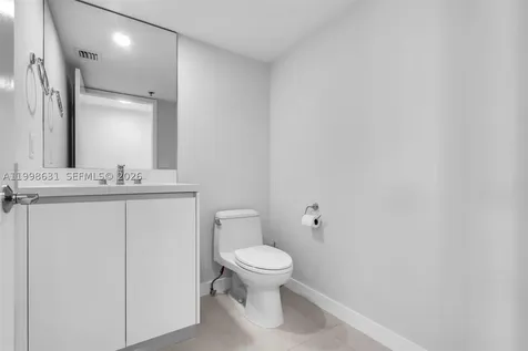 251 Crandon Boulevard Key Biscayne FL 33149