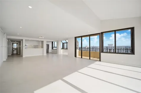 251 Crandon Boulevard Key Biscayne FL 33149