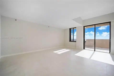 251 Crandon Boulevard Key Biscayne FL 33149