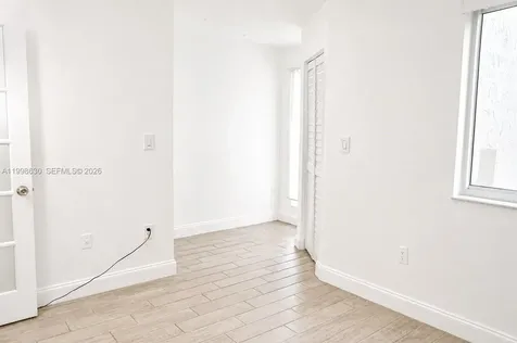 8695 NW 6th Lane Miami FL 33126