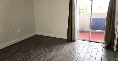 8695 NW 6th Lane Miami FL 33126