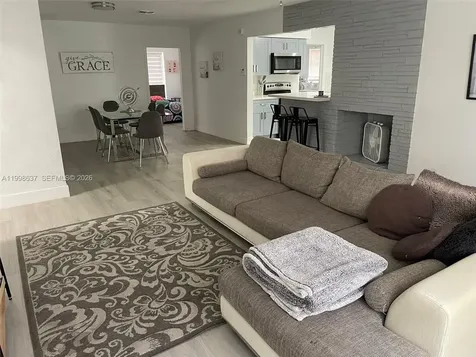 230 NE 2nd Place Dania Beach FL 33004