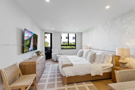 141 Crandon Boulevard Key Biscayne FL 33149