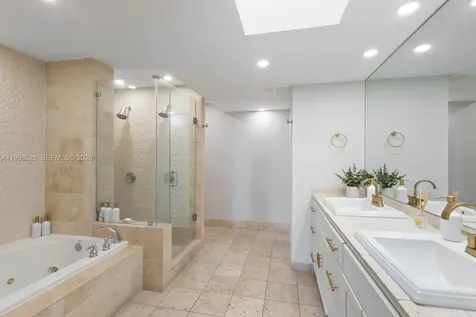 141 Crandon Boulevard Key Biscayne FL 33149