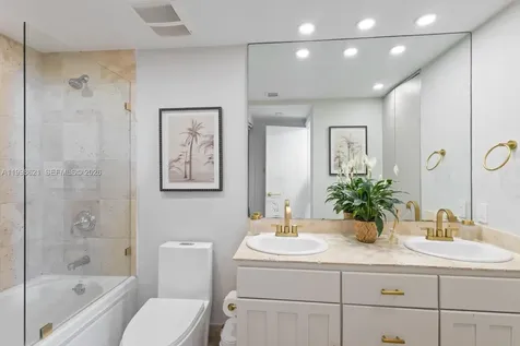 141 Crandon Boulevard Key Biscayne FL 33149
