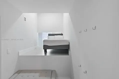 141 Crandon Boulevard Key Biscayne FL 33149