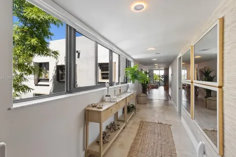 141 Crandon Boulevard Key Biscayne FL 33149