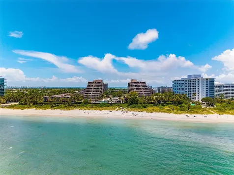 141 Crandon Boulevard Key Biscayne FL 33149
