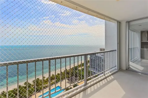 881 Ocean Drive Key Biscayne FL 33149