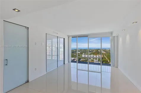881 Ocean Drive Key Biscayne FL 33149