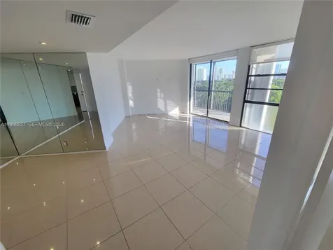 3301 N Country Club Drive Aventura FL 33180