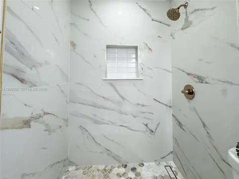 2933 NW 48th Terrace Miami FL 33142