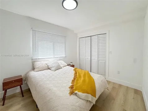 2933 NW 48th Terrace Miami FL 33142