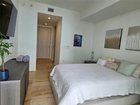 1000 Brickell Plaza Miami FL 33131
