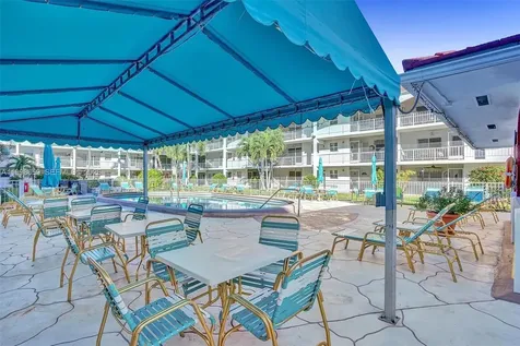 580 Egret Drive Hallandale Beach FL 33009