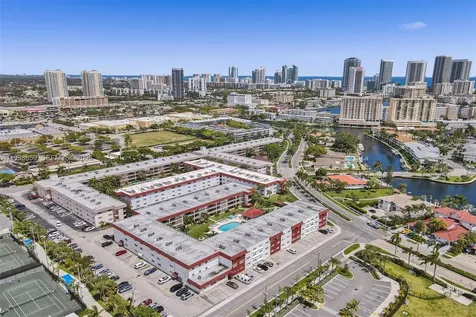 580 Egret Drive Hallandale Beach FL 33009