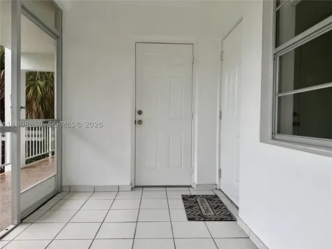 580 Egret Drive Hallandale Beach FL 33009