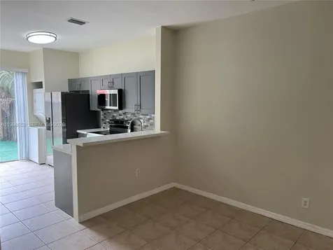 85 SW 16 Avenue Homestead FL 33030