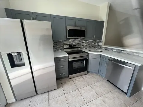 85 SW 16 Avenue Homestead FL 33030