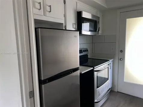 1350 E Sample Road Pompano Beach FL 33064