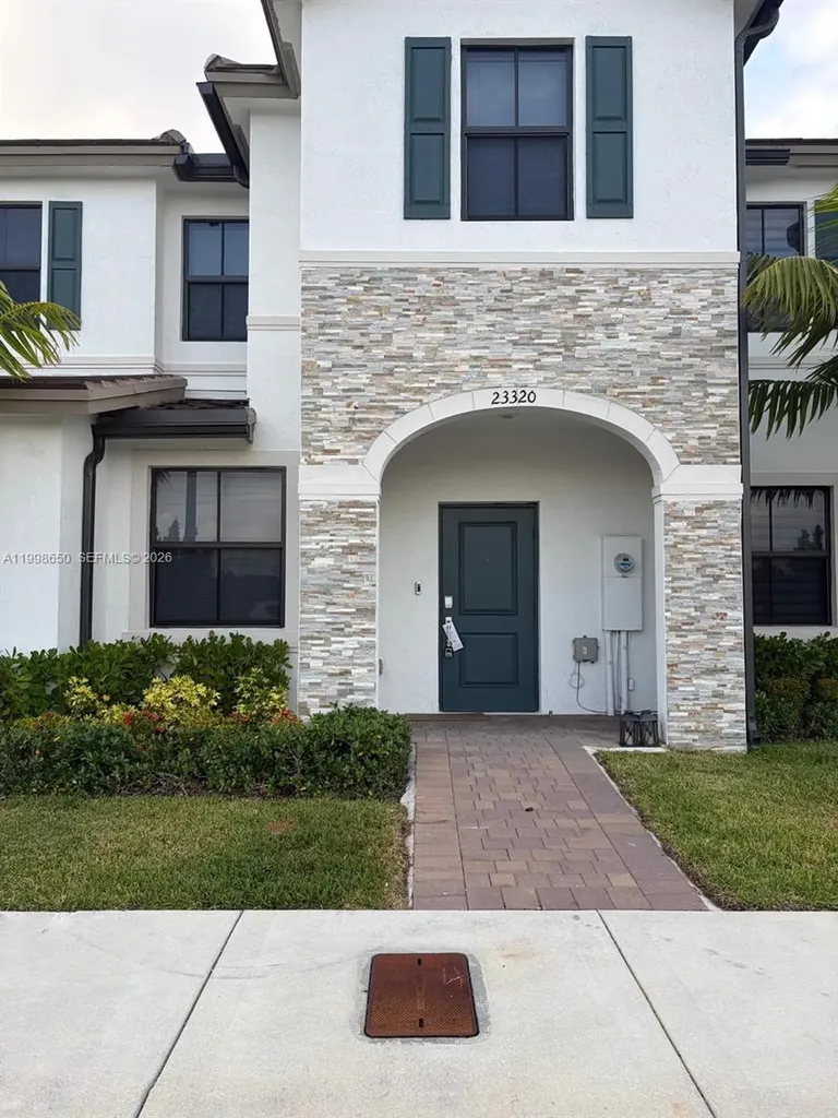 23320 SW 127th Court Homestead FL 33032
