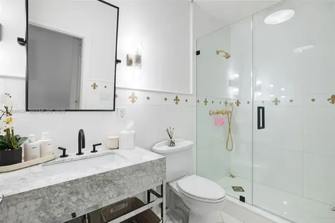 1415 Sunset Harbour Drive Miami Beach FL 33139