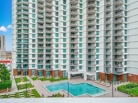 350 S Miami Avenue Miami FL 33130