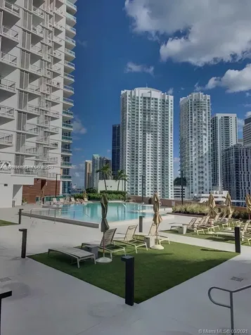 350 S Miami Avenue Miami FL 33130