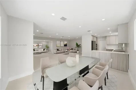6332 SW 28th Street Miami FL 33155