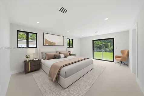 6332 SW 28th Street Miami FL 33155