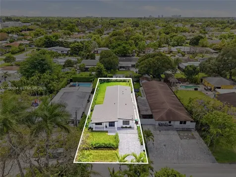 6332 SW 28th Street Miami FL 33155
