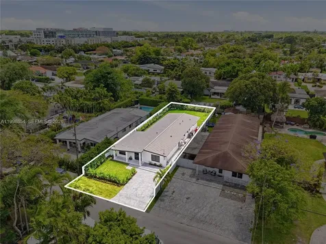 6332 SW 28th Street Miami FL 33155