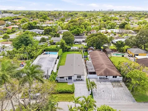 6332 SW 28th Street Miami FL 33155