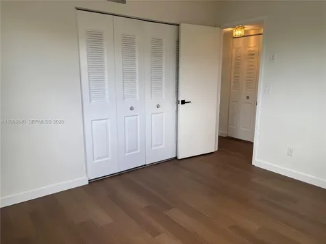 200 Ashbury Road Hollywood FL 33024