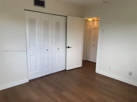 200 Ashbury Road Hollywood FL 33024